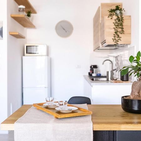 Loft Con Terrazzo - 3 Min Dalle Autostrade By Followgreenhouseโรม ภายนอก รูปภาพ