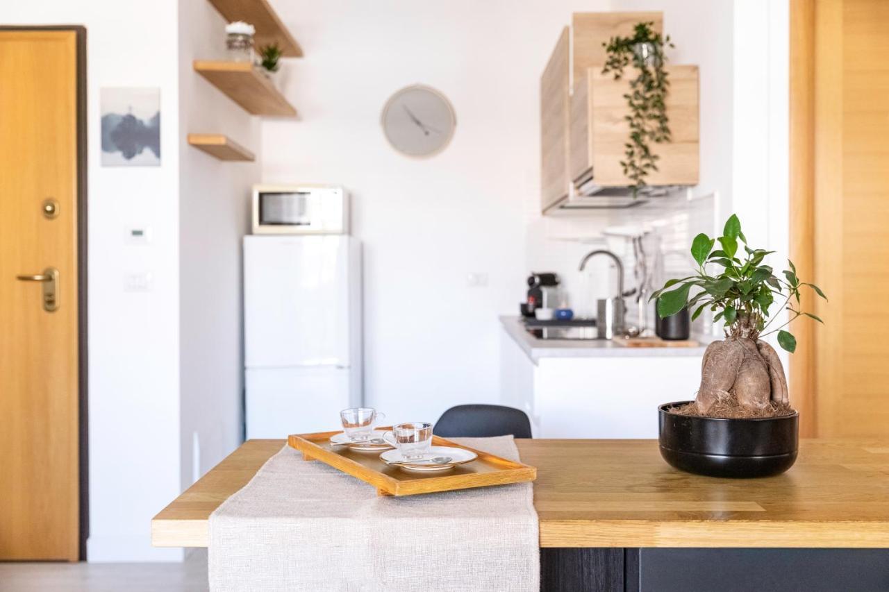 Loft Con Terrazzo - 3 Min Dalle Autostrade By Followgreenhouseโรม ภายนอก รูปภาพ