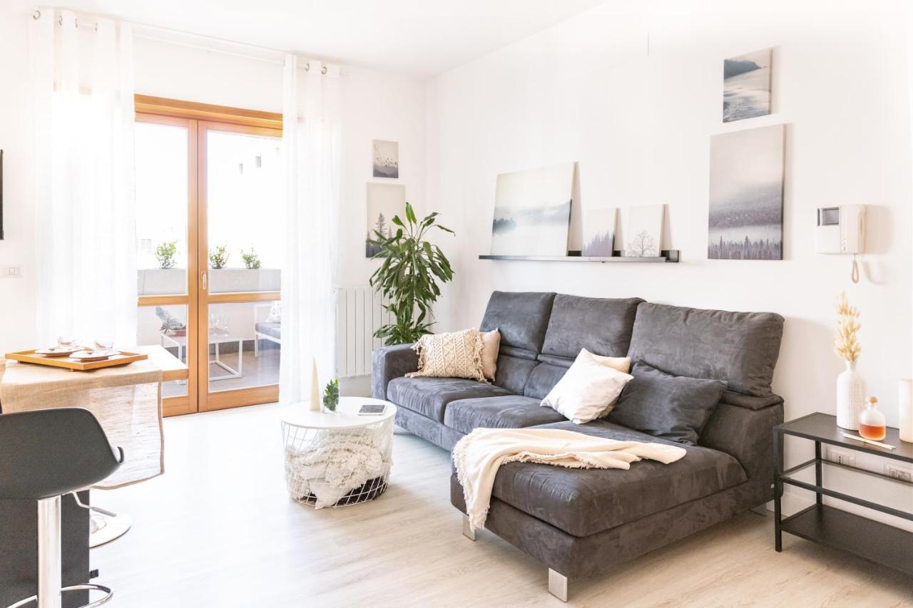 Loft Con Terrazzo - 3 Min Dalle Autostrade By Followgreenhouseโรม ภายนอก รูปภาพ