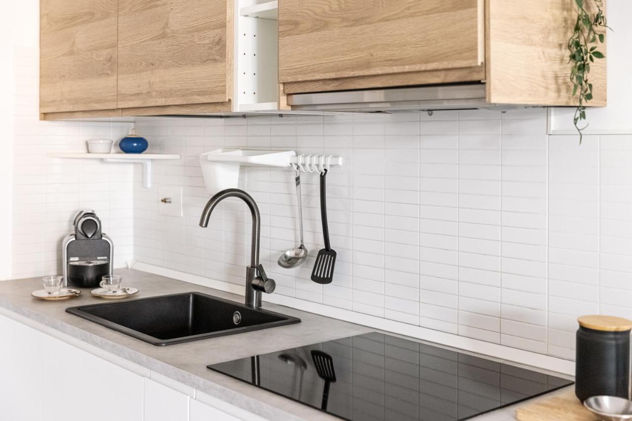 Loft Con Terrazzo - 3 Min Dalle Autostrade By Followgreenhouseโรม ภายนอก รูปภาพ